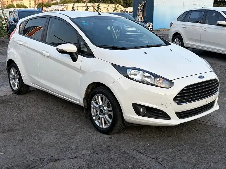 Ford Carnival