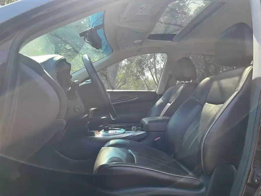 Infiniti QX60