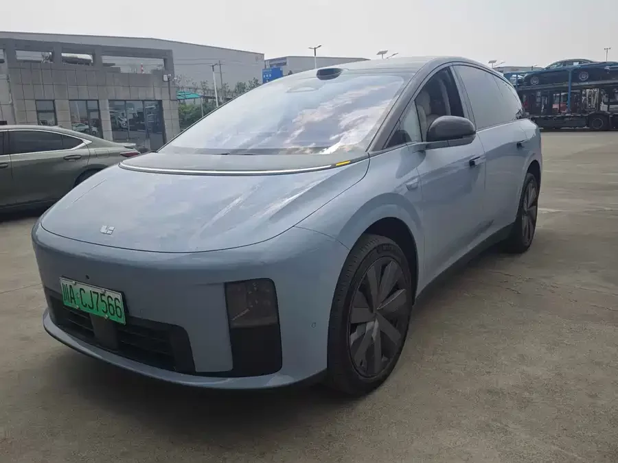 Li Ideal i8