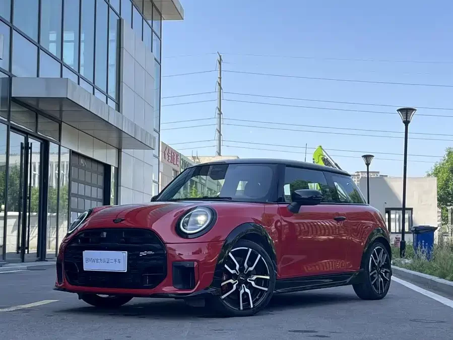 MINI JCW