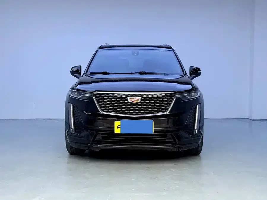 Cadillac XT6