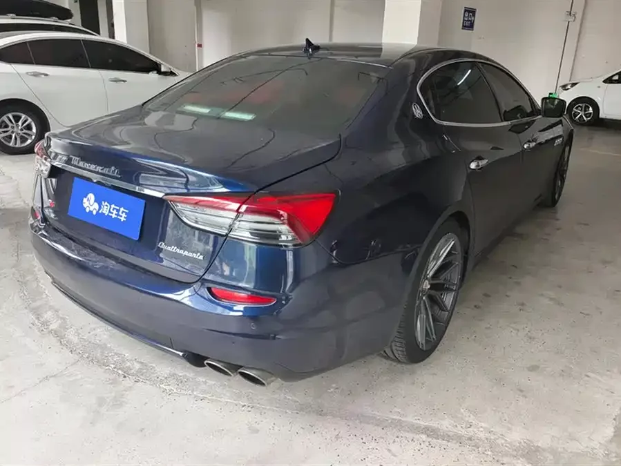 Maserati President