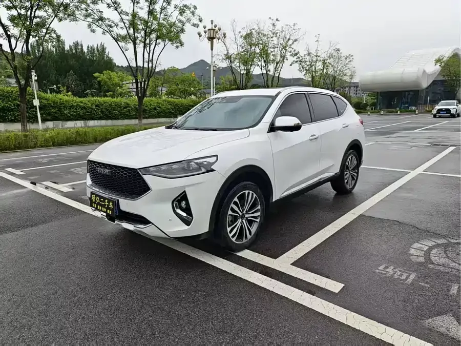 Haval F7