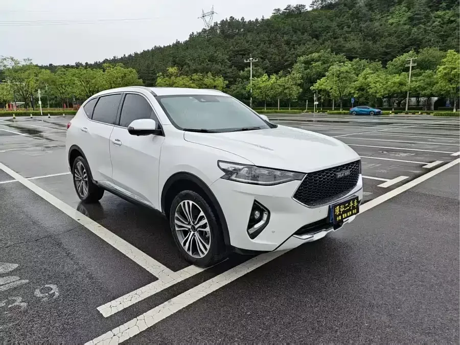 Haval F7