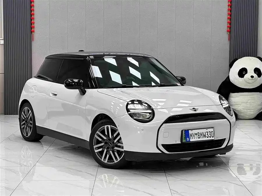 MINI electric  COOPER