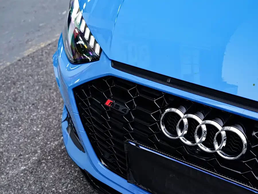 Audi RS 4