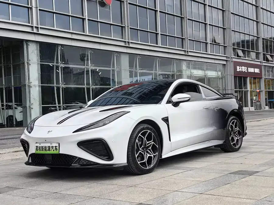 NETA Nezha GT