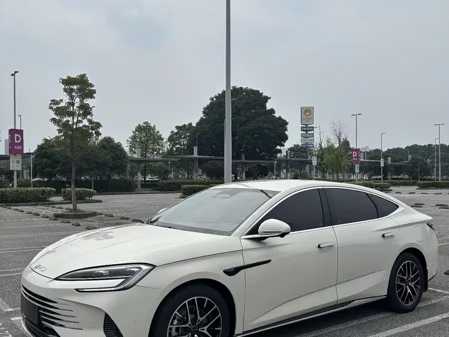 BYD seal 07 DM-i