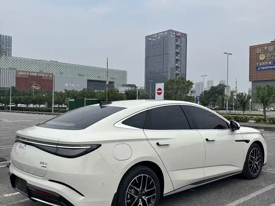 BYD seal 07 DM-i