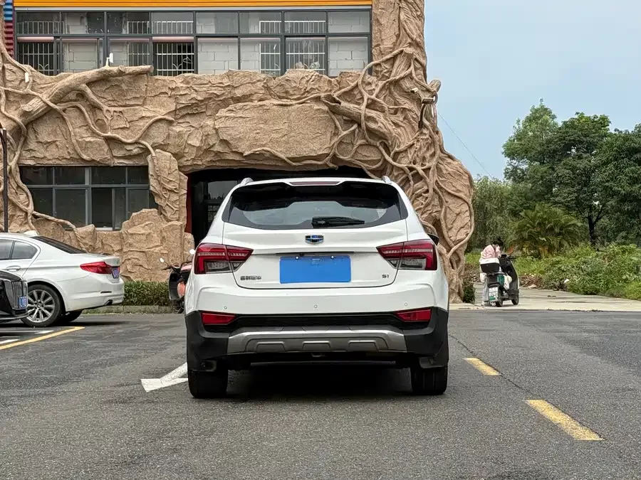 Geely Vision S1