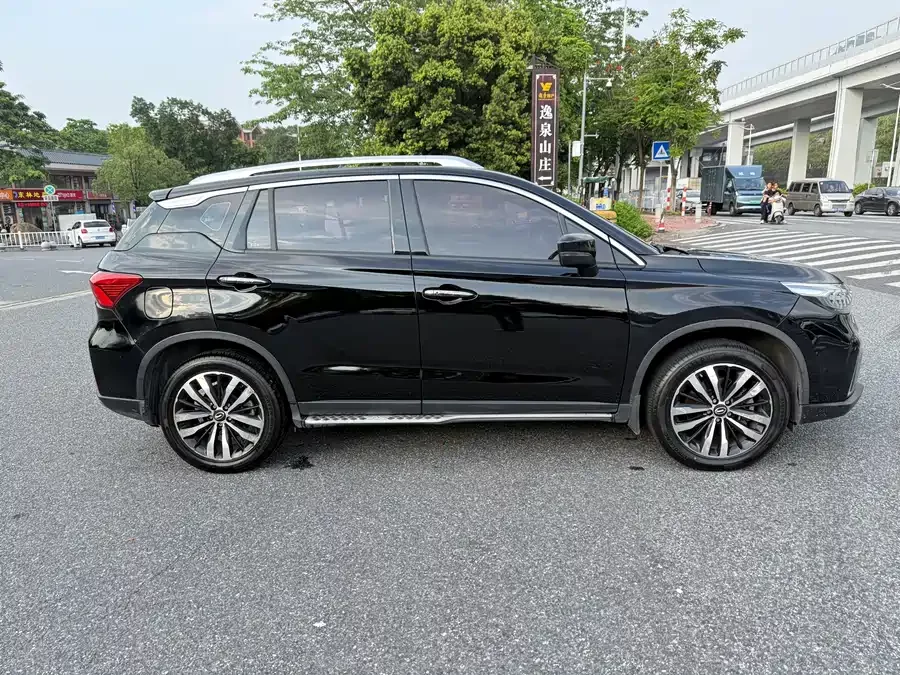 GAC Trumpchi GS4 New Energy