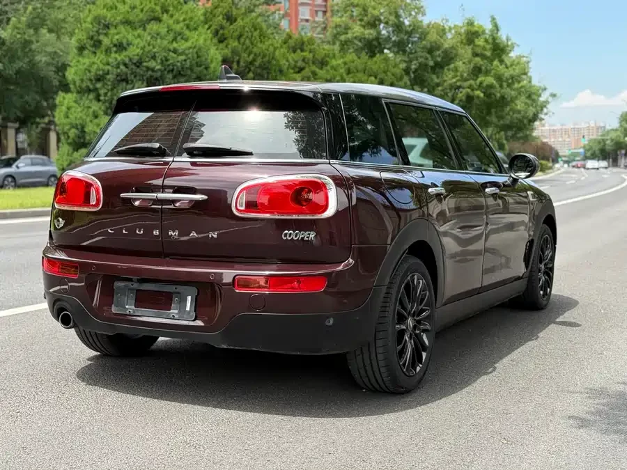 MINI CLUBMAN