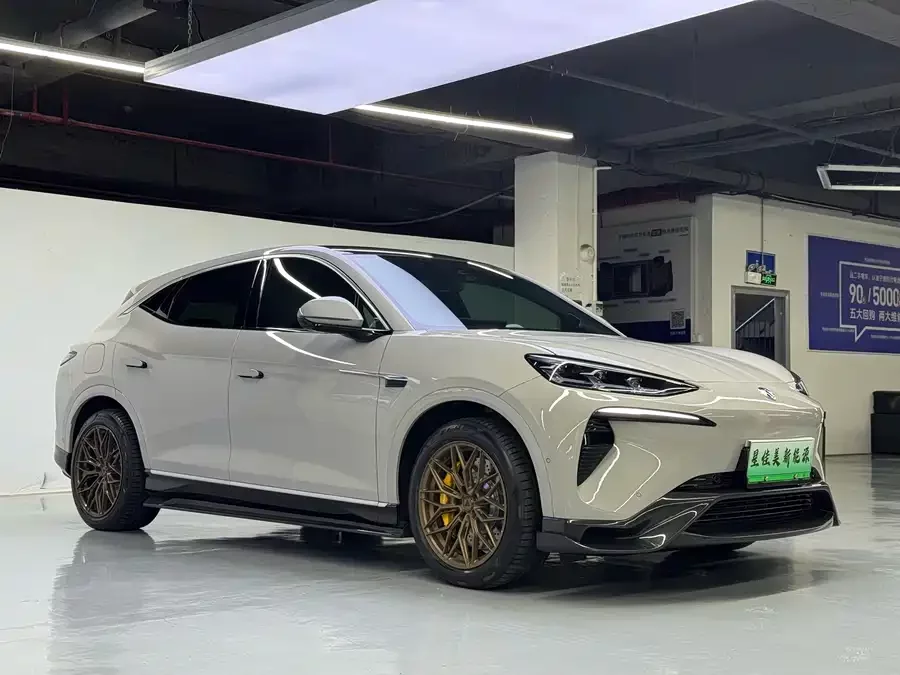 BYD N7