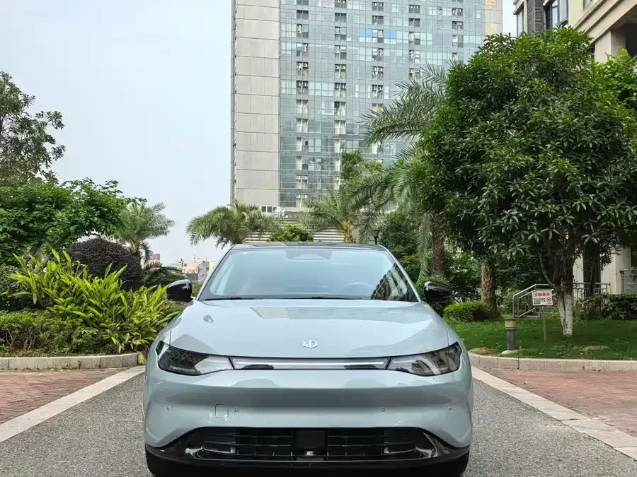 Leapmotor C01