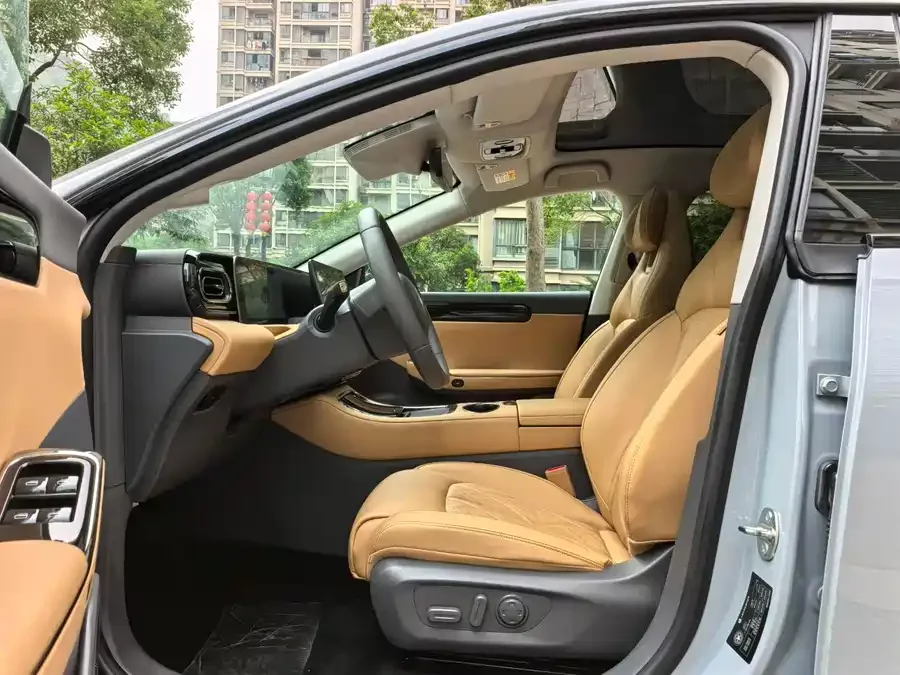 Leapmotor C01