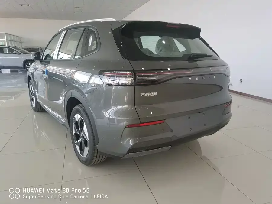 Geely Galaxy E5