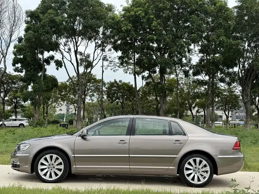 Volkswagen Phaeton / Phideon