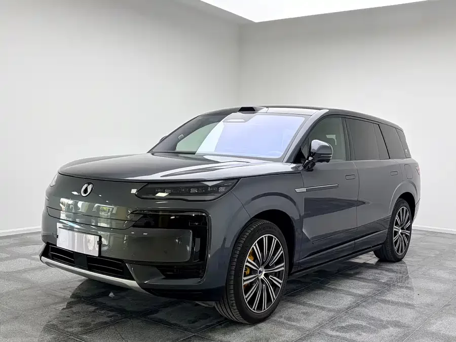 BYD N9