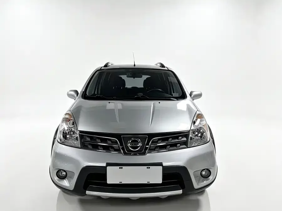 Nissan Livina