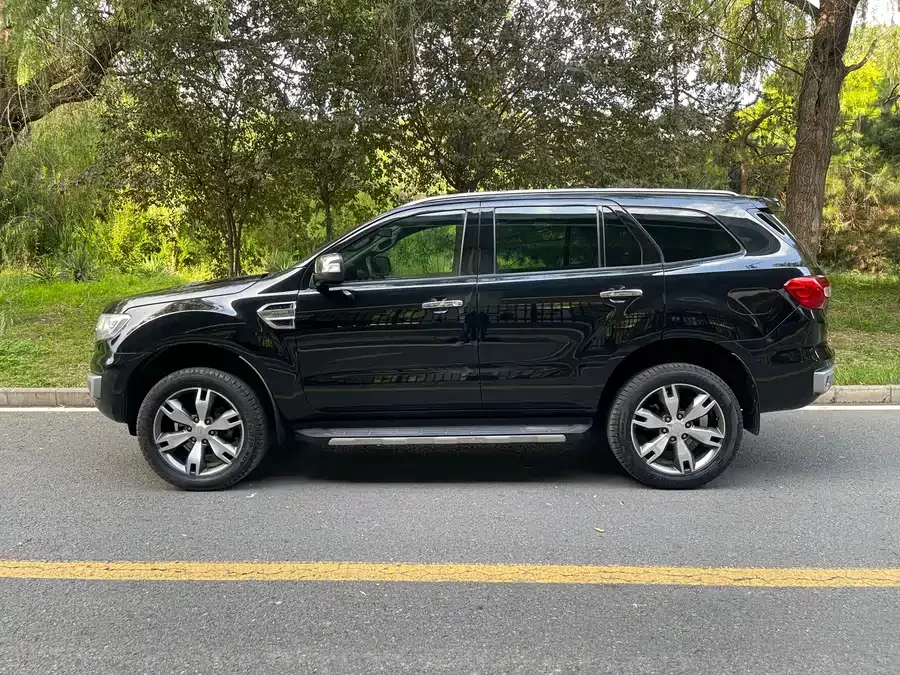 Ford Everest