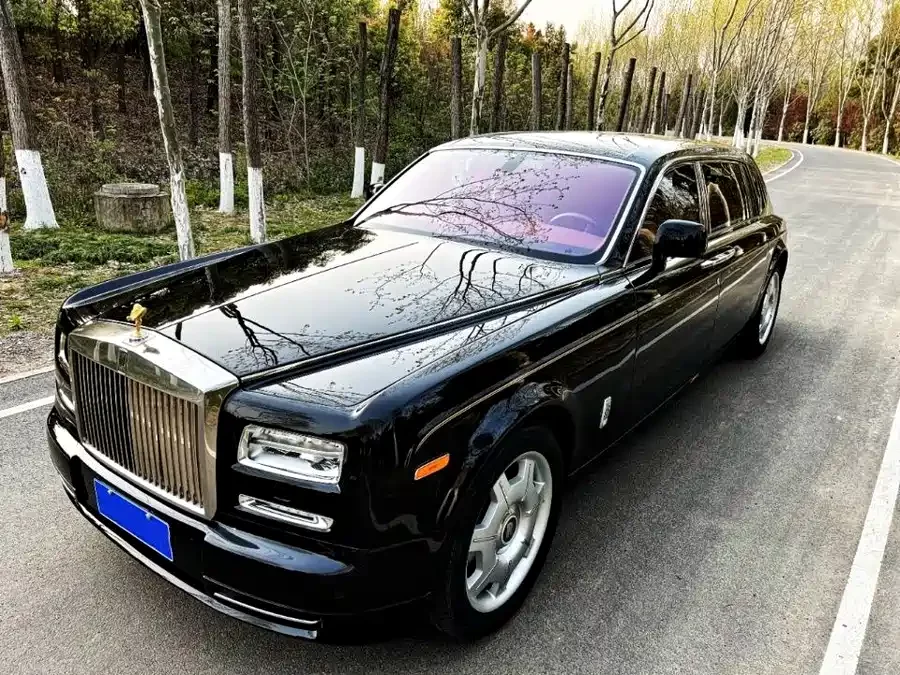 Rolls-Royce Phantom