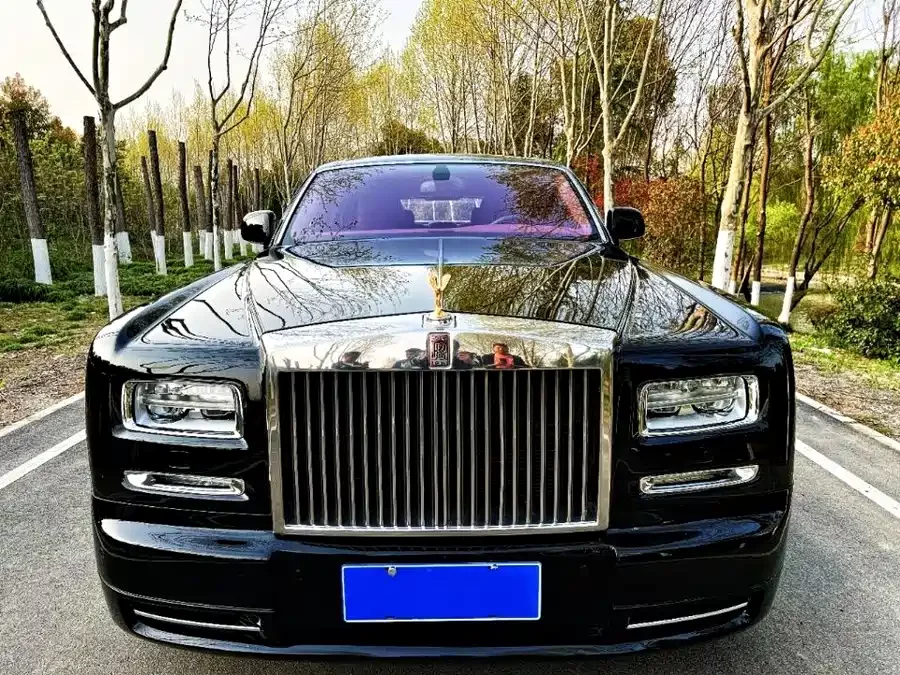Rolls-Royce Phantom