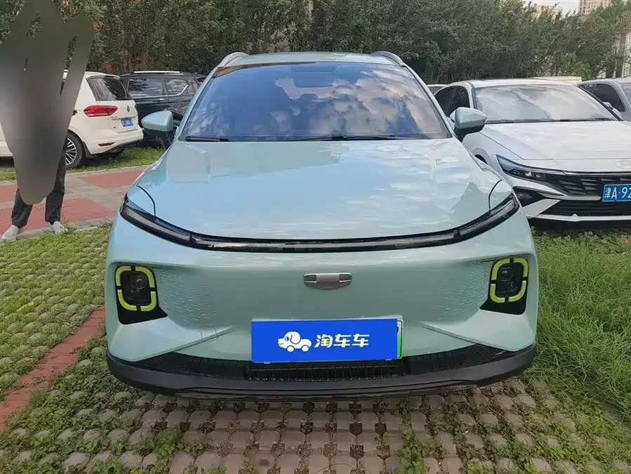Geely E firefly