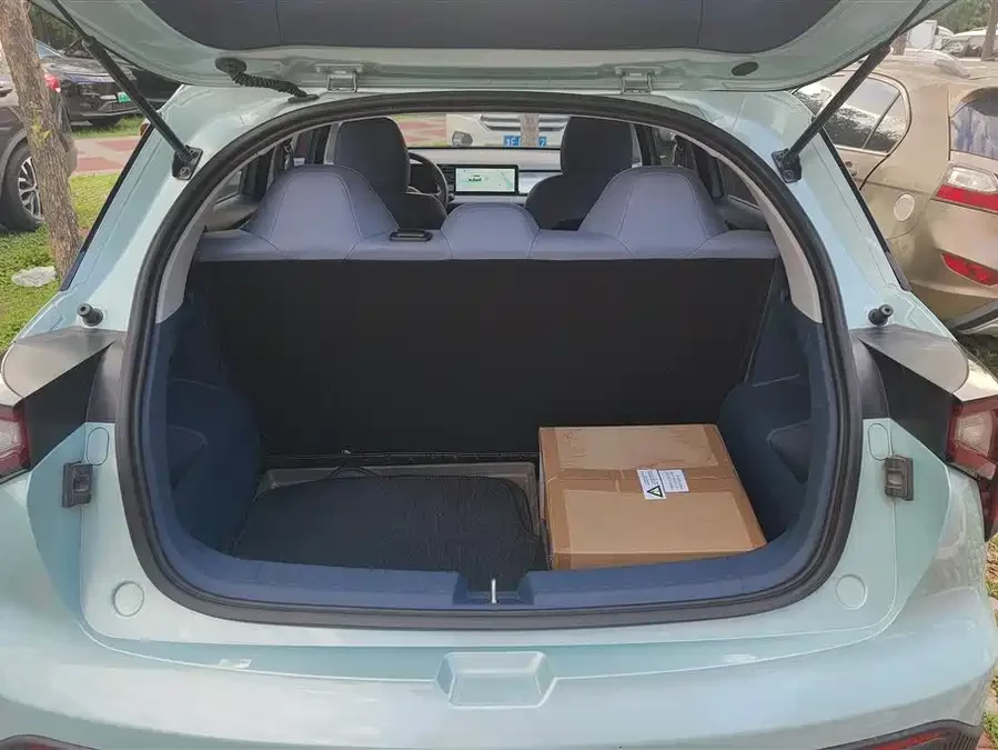 Geely E firefly