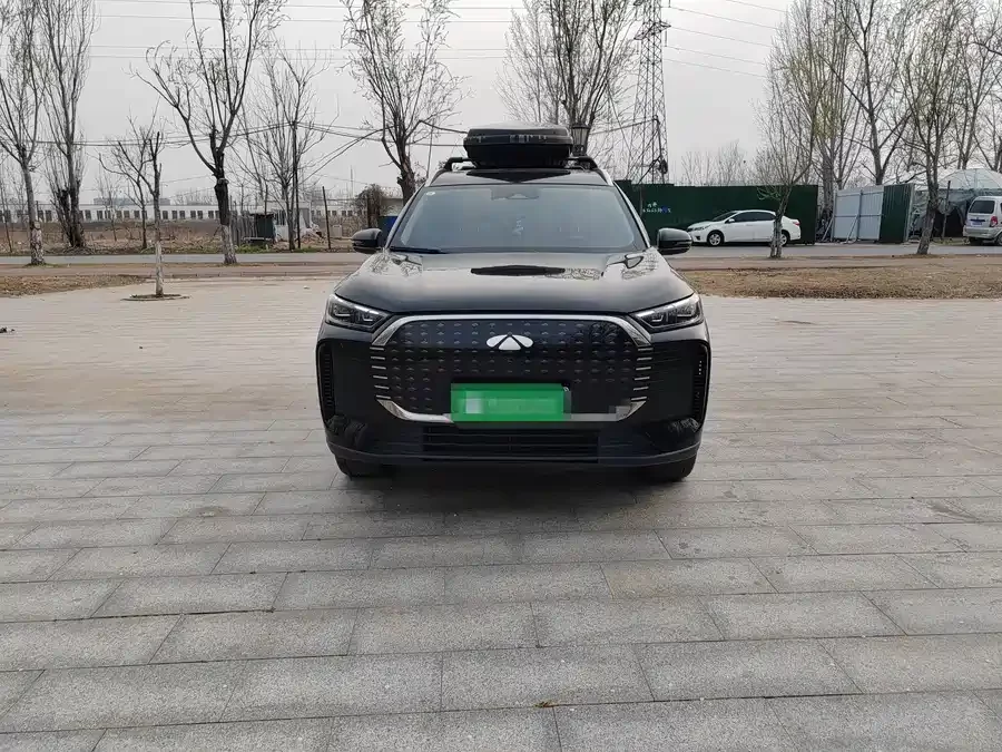Chery Fengyun T8