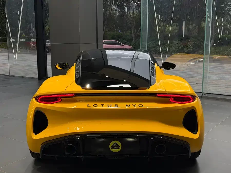 Lotus EMIRA