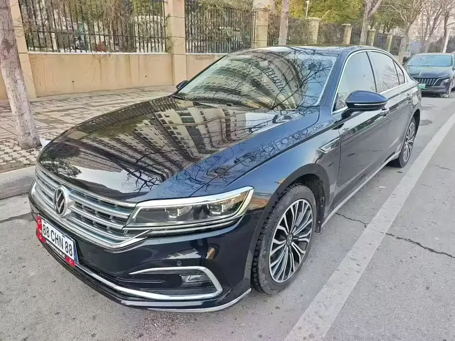 Volkswagen Phaeton / Phideon