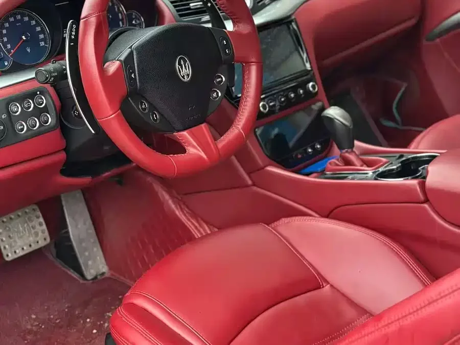 Maserati GranTurismo