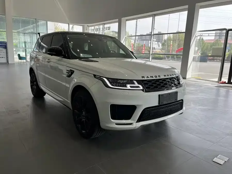 Land Rover Range Rover Sport New Energy