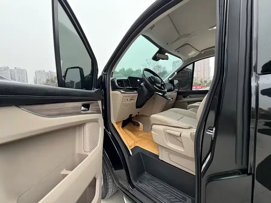 Ford Tourneo