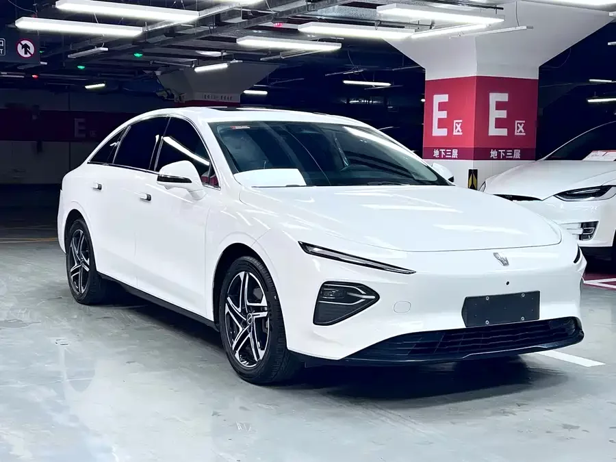 Roewe D7