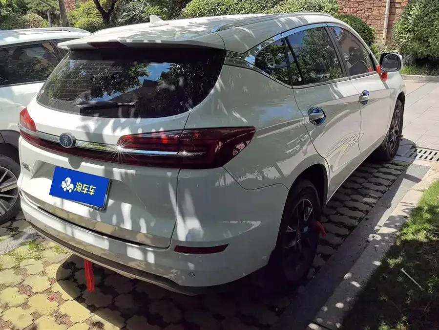BYD Song