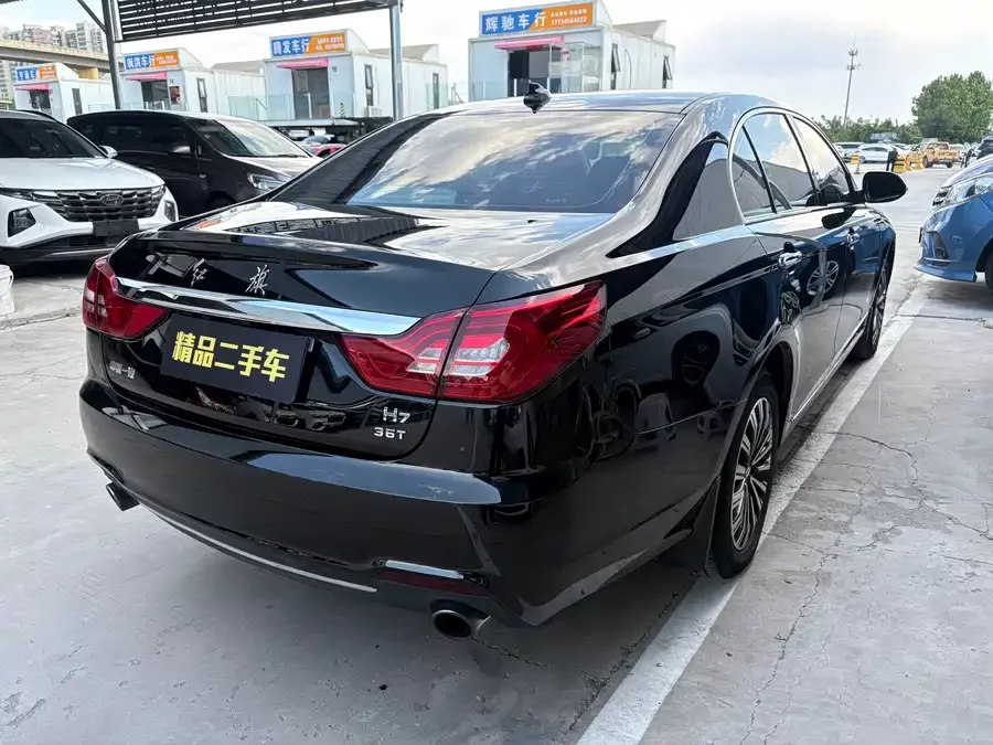Hongqi H7