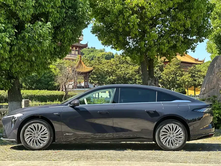 Buick Zhijing L7