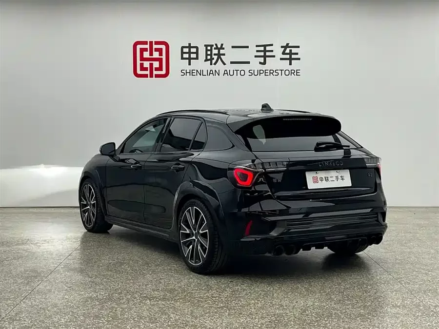 Lynk & Co 02 Hatchback