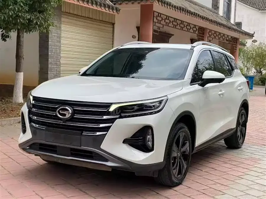GAC Trumpchi GS4