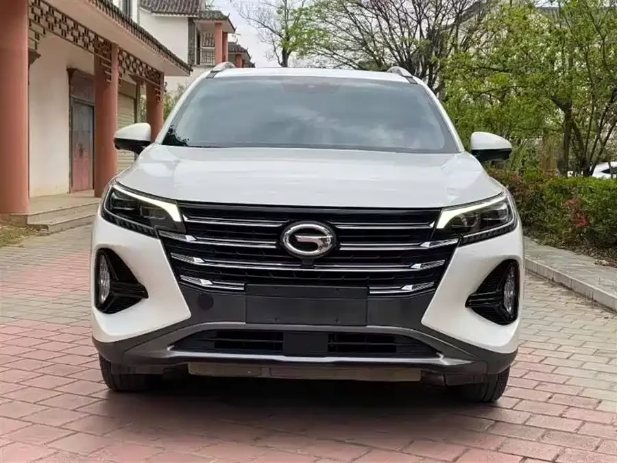 GAC Trumpchi GS4