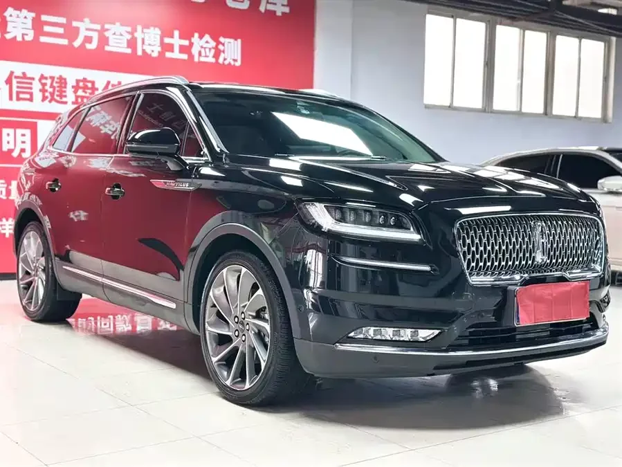 Lincoln Navigator