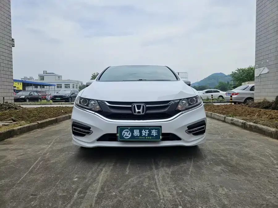 Honda Jade