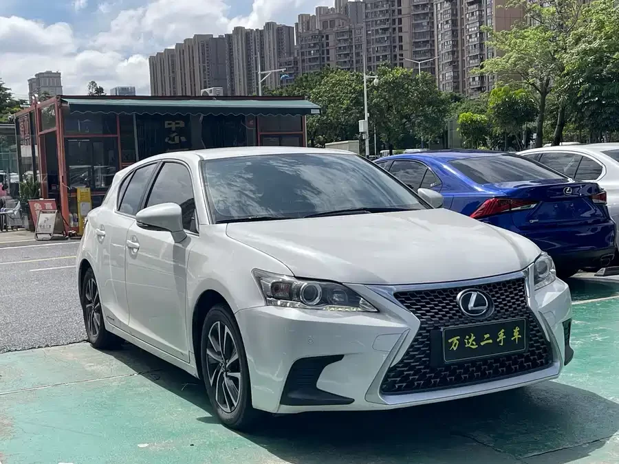 Lexus CT