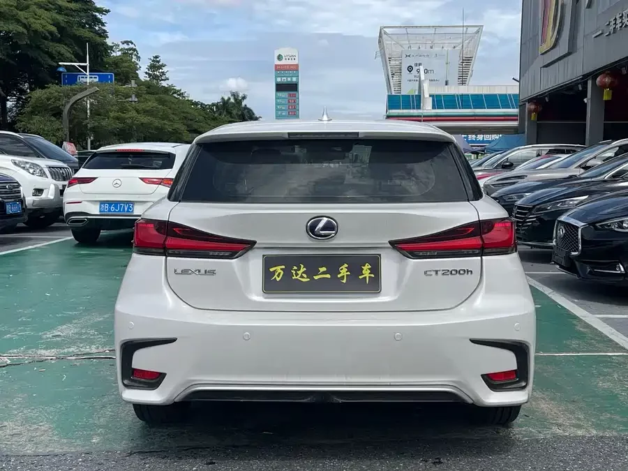 Lexus CT