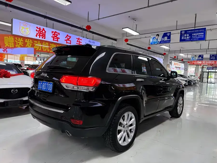 Jeep Grand Cherokee