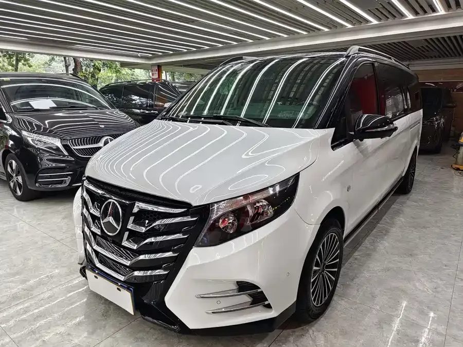 Mercedes Benz Vito