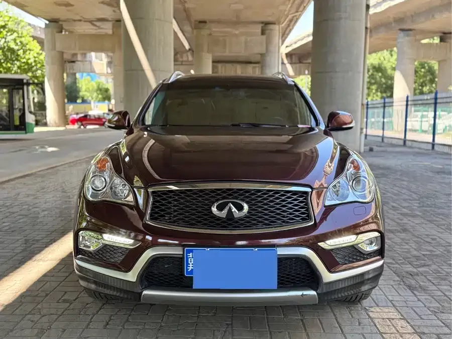 Infiniti QX50