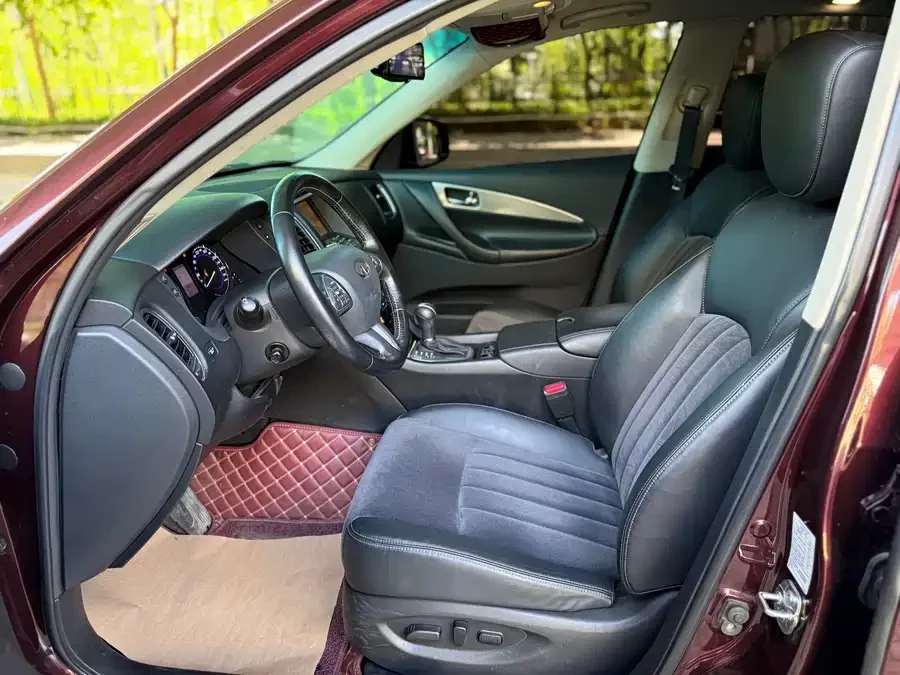 Infiniti QX50
