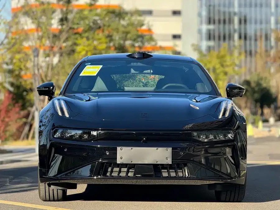 Zeekr 001